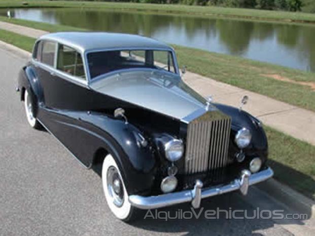 "Margie" - Rolls Royce Silver Wraith versión limusina del año 1955. 
