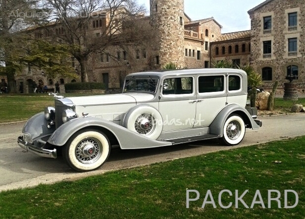 Packard Super Sedan 1934
